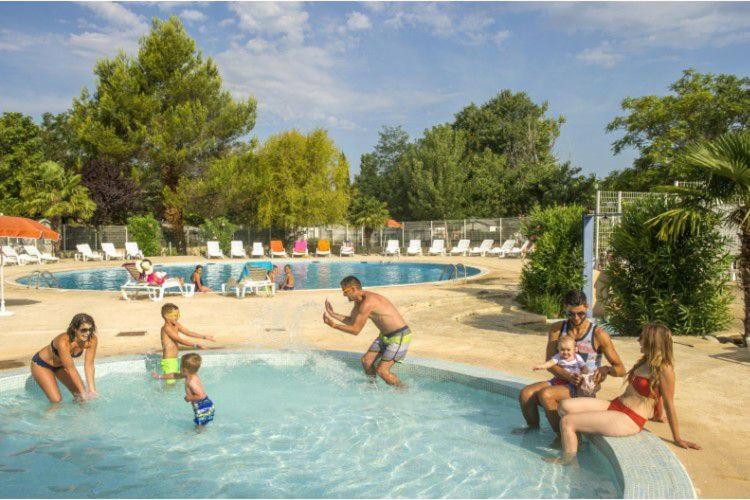 Mobil Home Tout Confort 6 Personnes Climatise Au Pied Du Luberon Ла Рок д'Онтерон Екстериор снимка